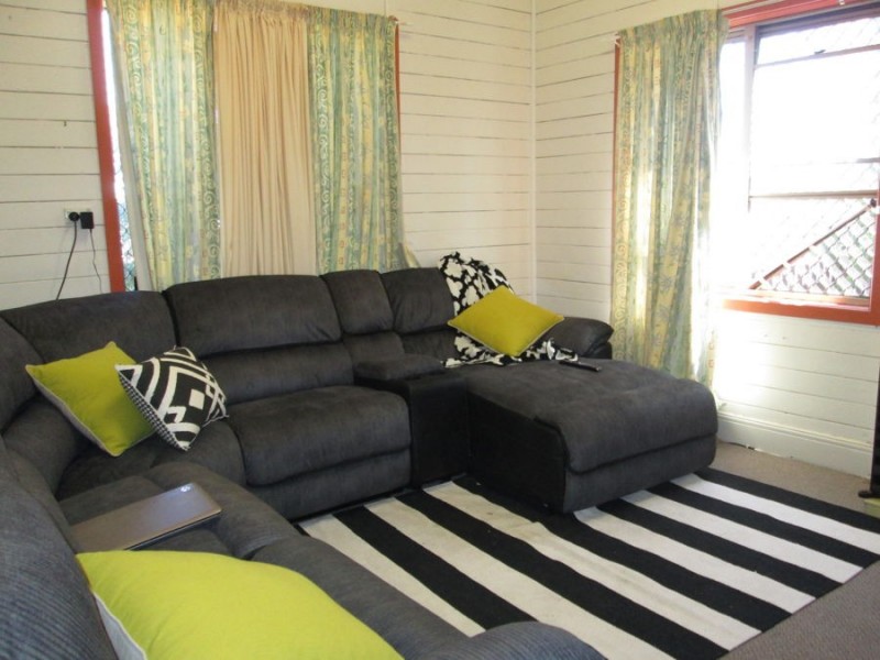 27 Gwydir Street, Moree NSW 2400