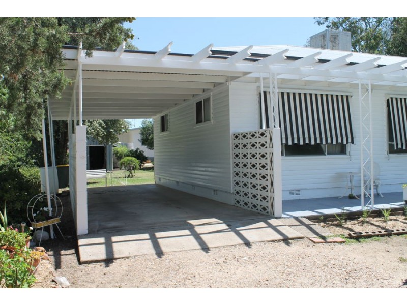 15 Tirzah Street, Moree NSW 2400