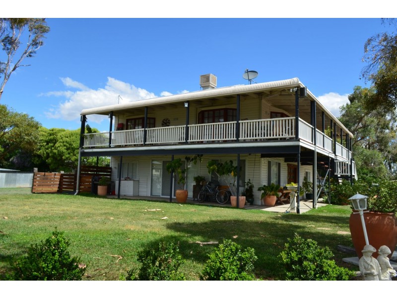 9 Lorna Rae Avenue, Moree NSW 2400