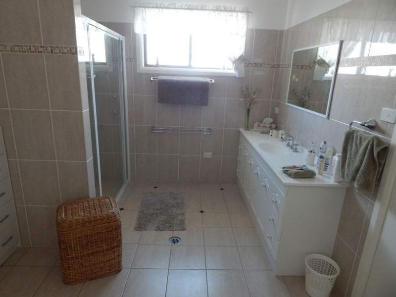 385 Boston Street, Moree NSW 2400