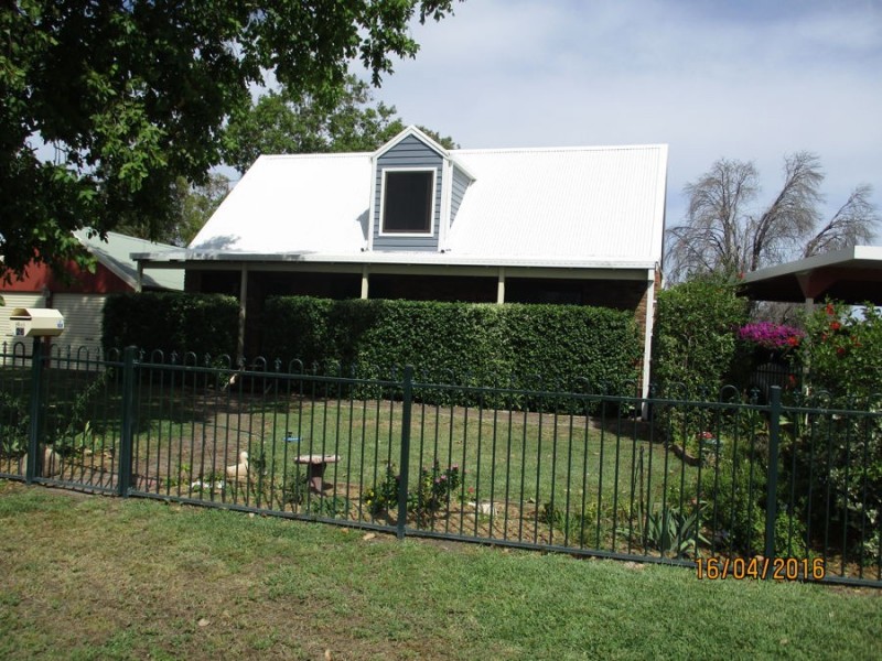 26 Jacaranda Drive, Moree NSW 2400