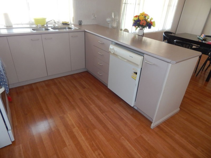 203 Amaroo Drive, Moree NSW 2400