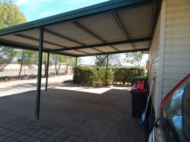 203 Amaroo Drive, Moree NSW 2400