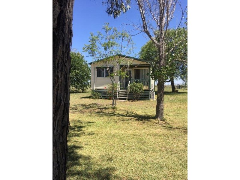 203 Amaroo Drive, Moree NSW 2400