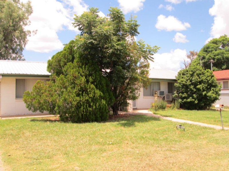 6 Condor Crescent, Moree NSW 2400
