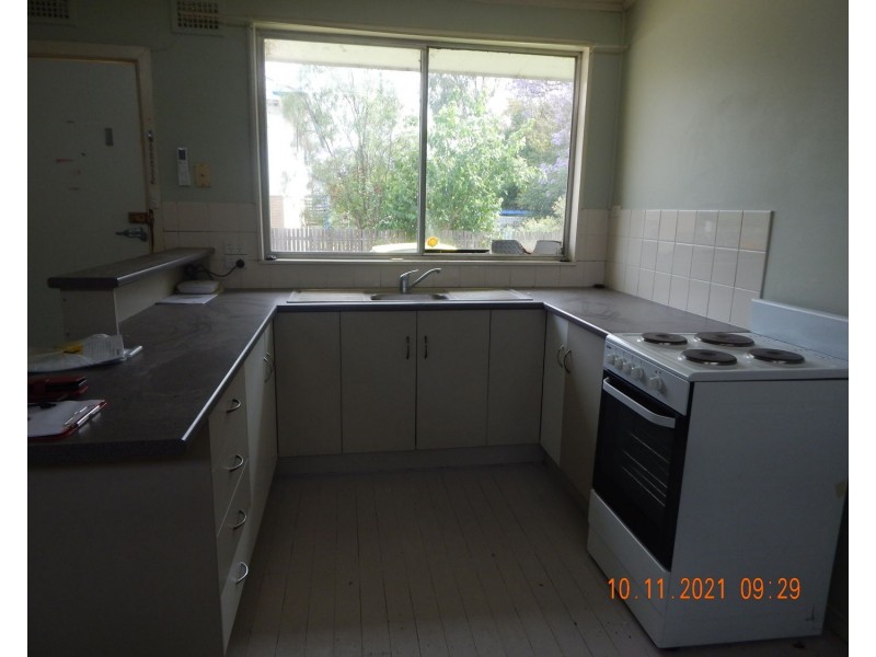 2/10 Queen Street, Moree NSW 2400
