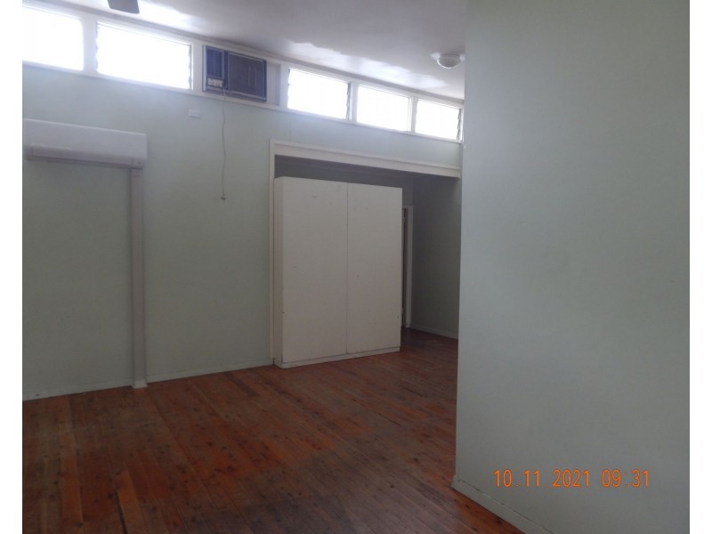 2/10 Queen Street, Moree NSW 2400