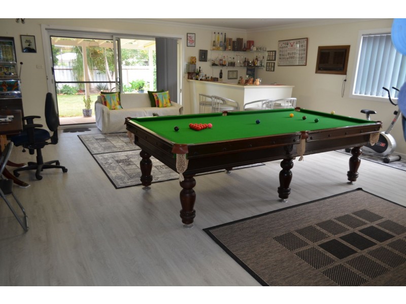 9 Cameron Place, Moree NSW 2400