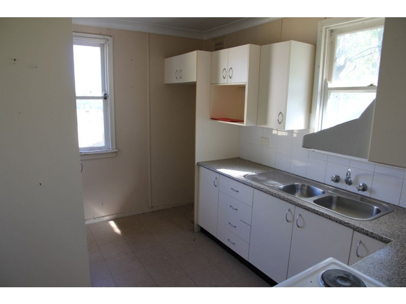 2 Alawa Place, Moree NSW 2400