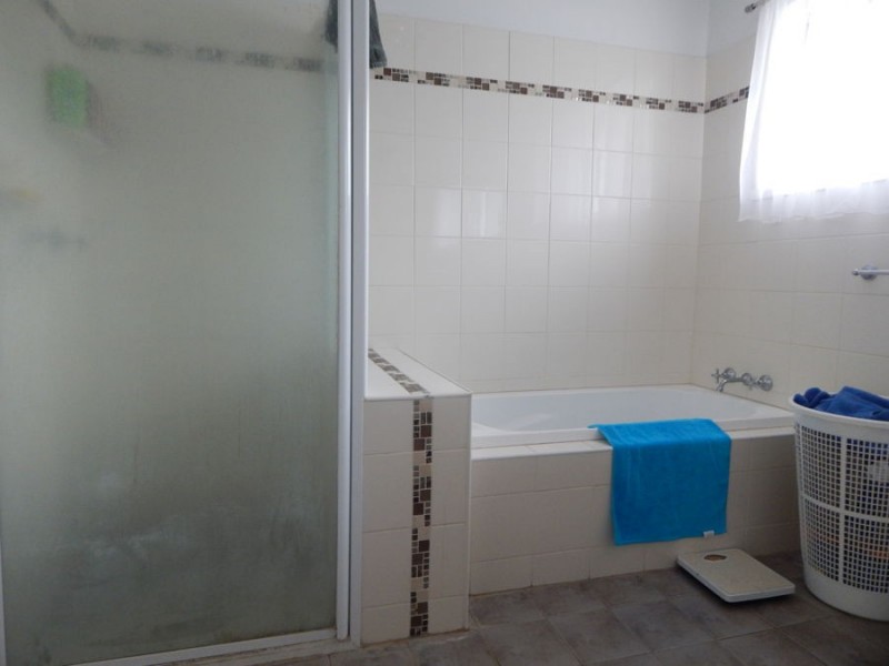 99 Greenbah Road, Moree NSW 2400