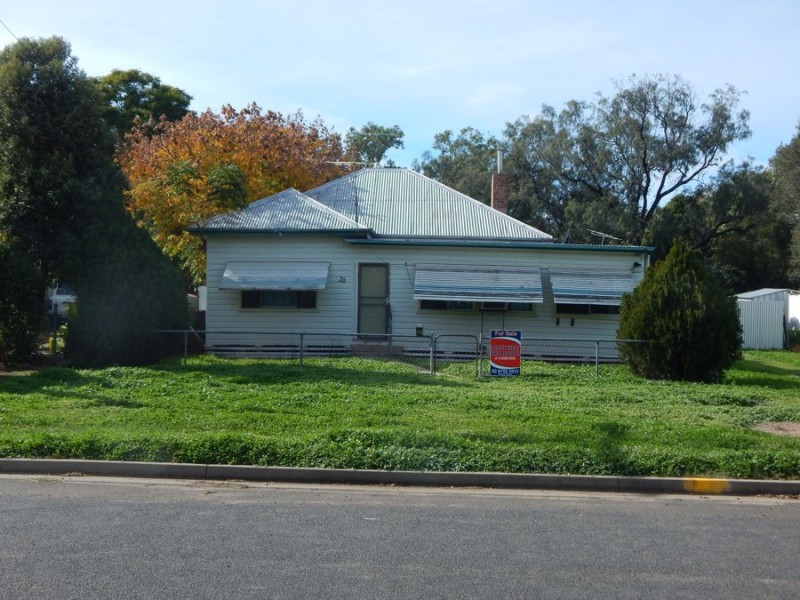 20 Oak Street, Moree NSW 2400