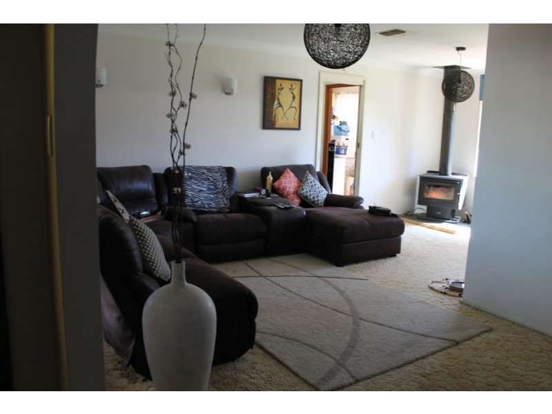 4 Julia Place, Moree NSW 2400