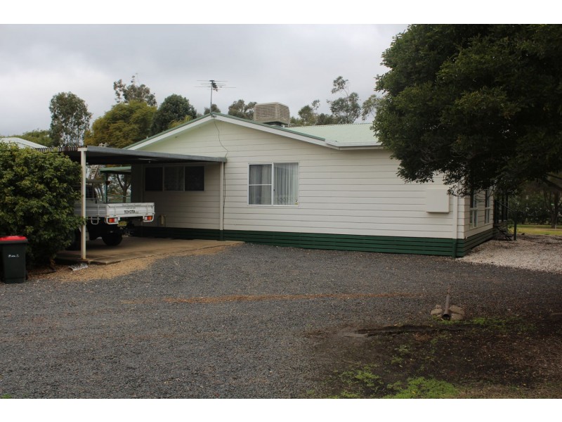 Yanola – 9 Belbowrie Road, Moree NSW 2400