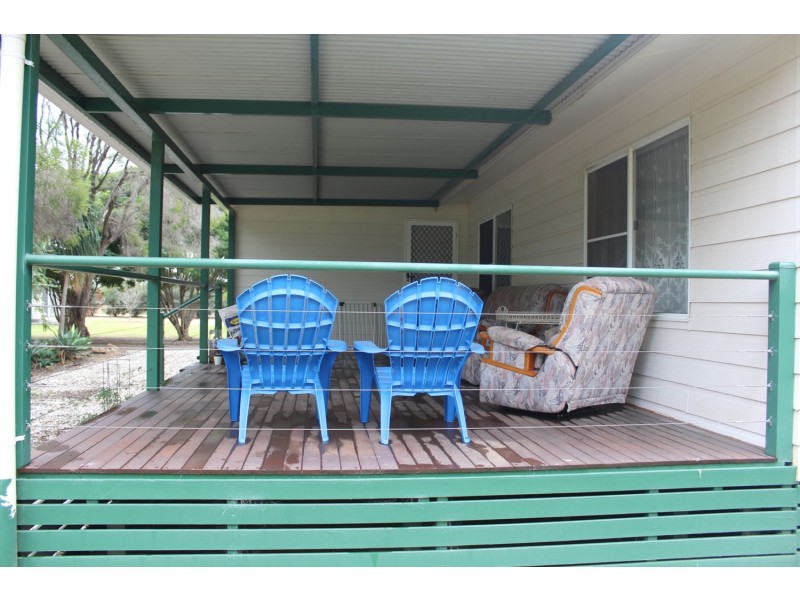 Yanola – 9 Belbowrie Road, Moree NSW 2400