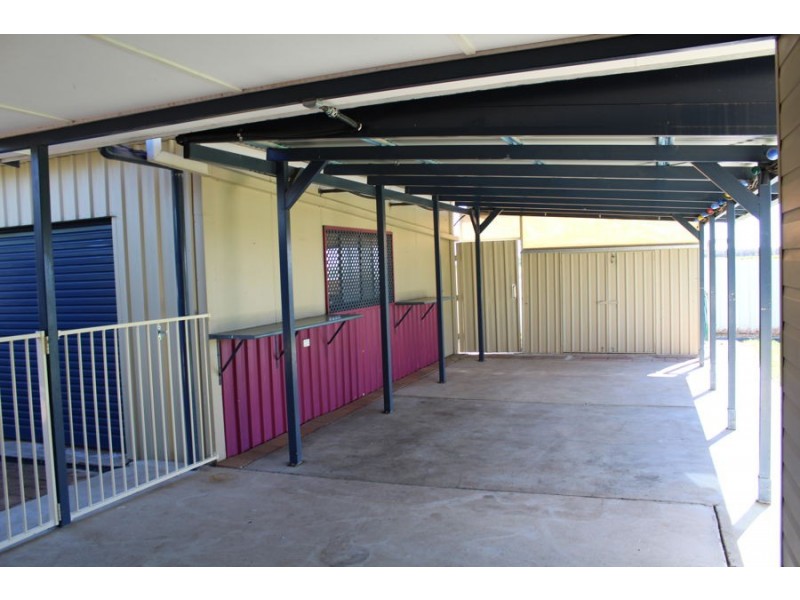 13 Maple Avenue, Moree NSW 2400