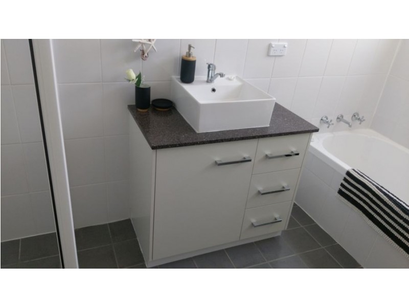 27 Bottlebrush Drive, Moree NSW 2400