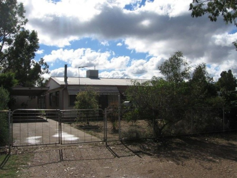 17 George Street, Moree NSW 2400