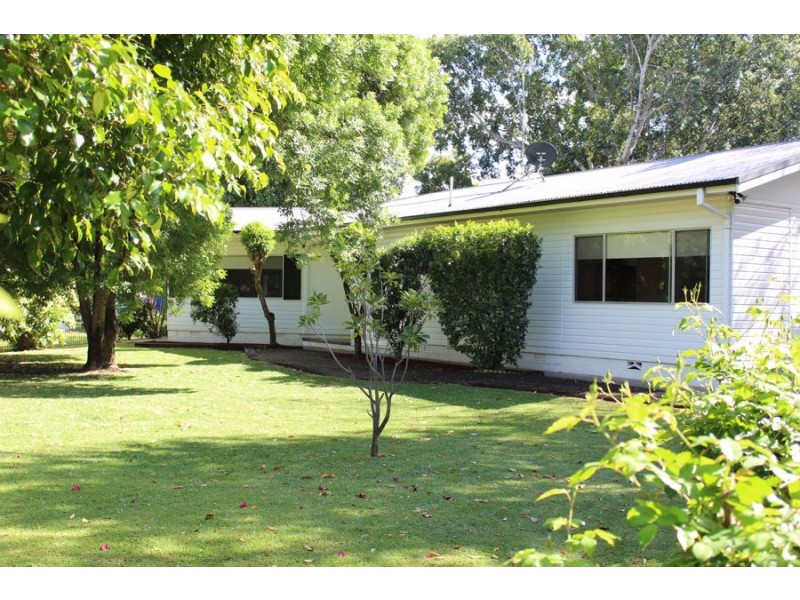 13 Tirzah Street, Moree NSW 2400