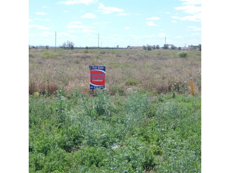 82, 144, 201 Bullus Drive, Moree NSW 2400