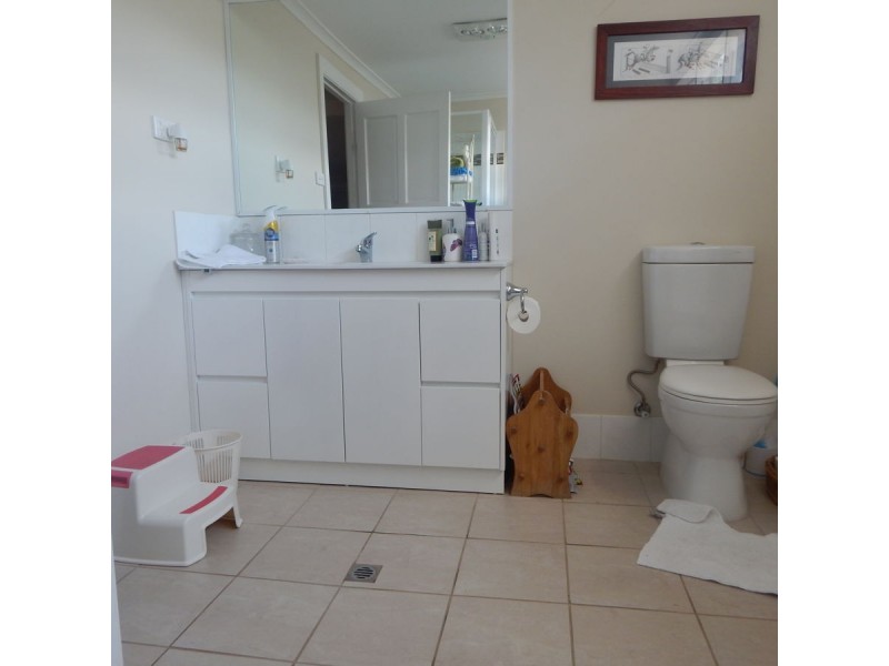 7 Boggabilla Road, Moree NSW 2400