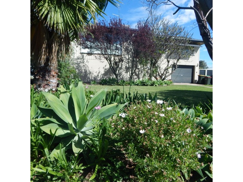 21 Kamilaroi Drive, Moree NSW 2400