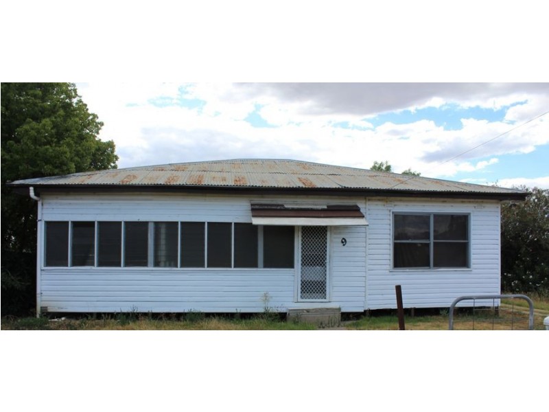 9 Tycannah Street, Moree NSW 2400