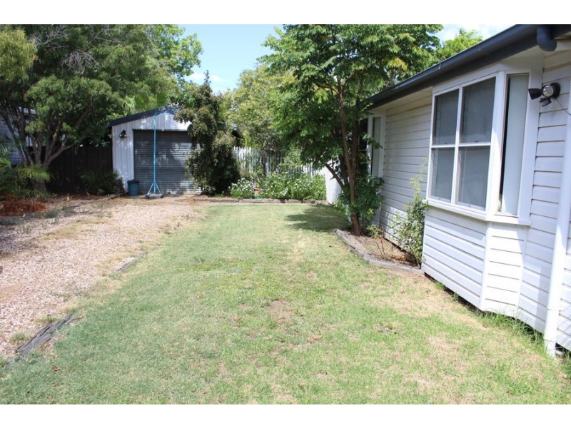 28 Edward Street, Moree NSW 2400