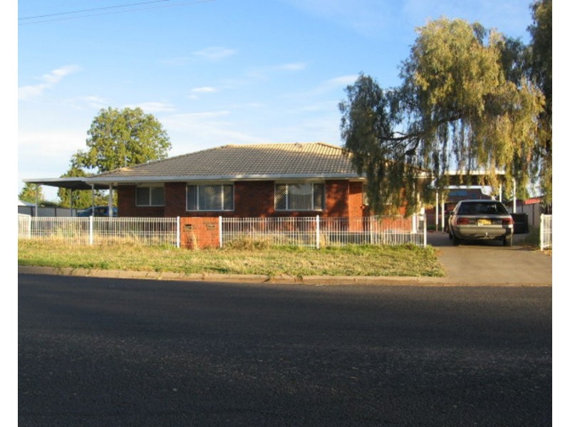 1/90 Jones Street, Moree NSW 2400
