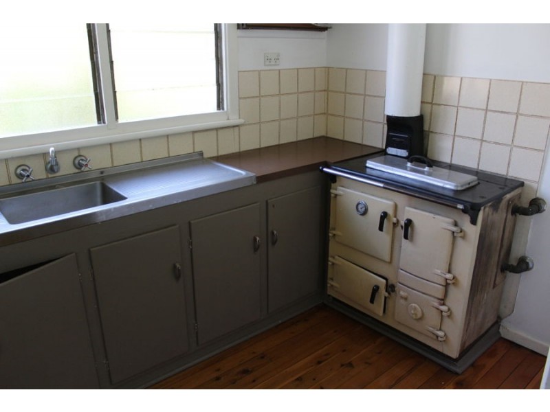 25 Belgravia Street, Moree NSW 2400