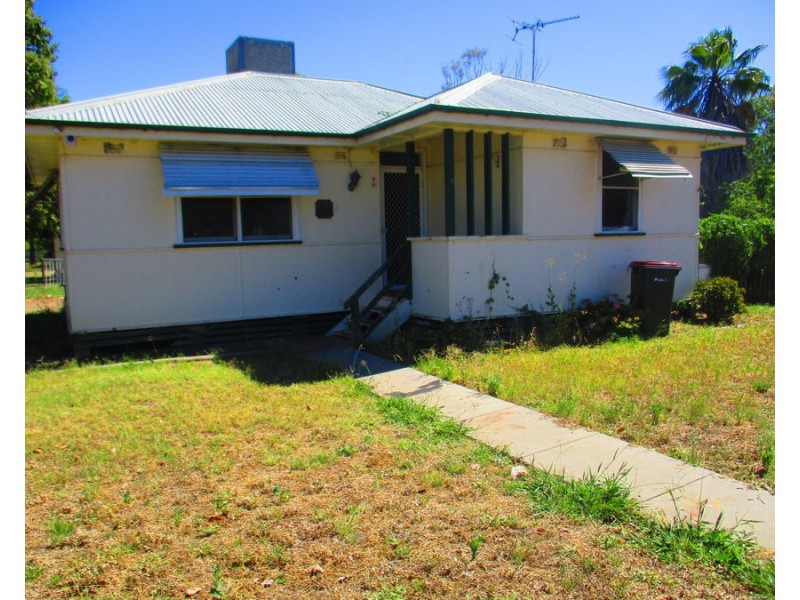 43 Adelaide Street, Moree NSW 2400