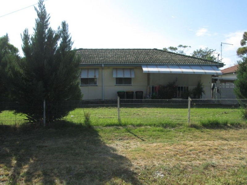 4 Barwon Avenue, Moree NSW 2400