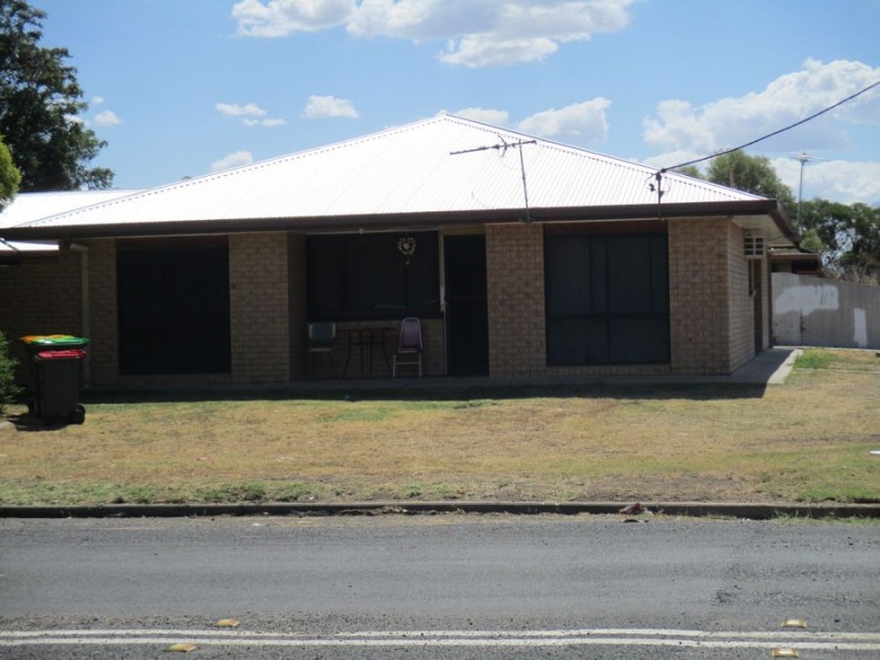 4/72 Jones Avenue, Moree NSW 2400