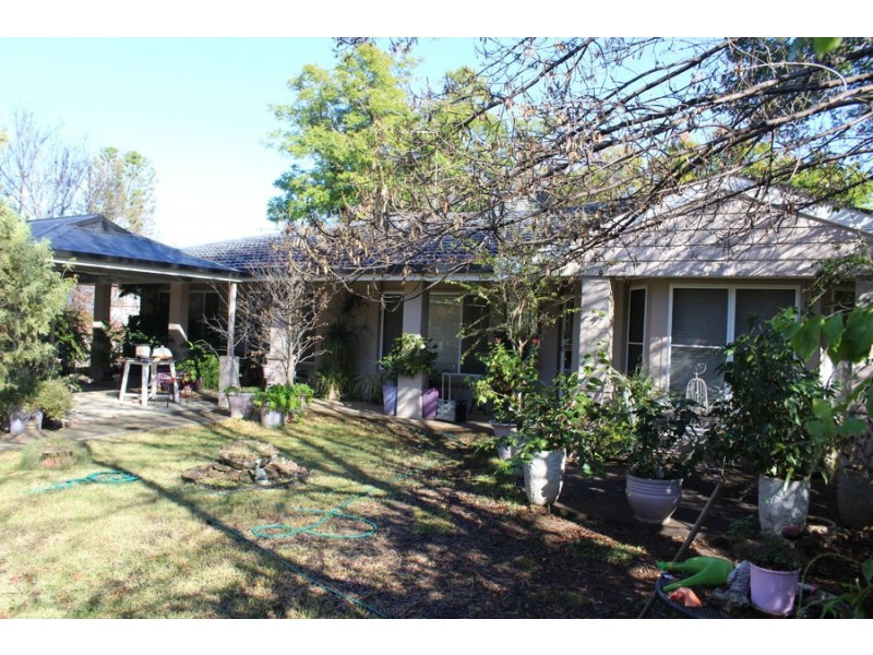 15 Boonery Road, Moree NSW 2400