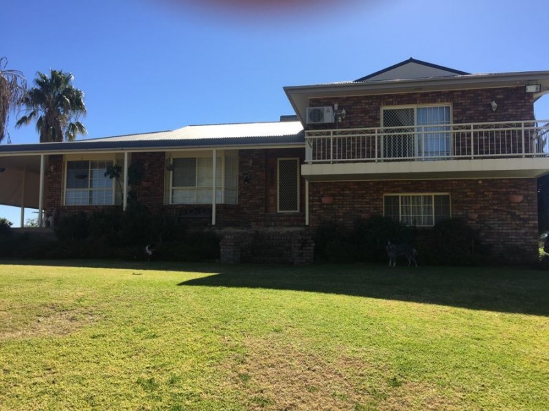92 Chinamans Lane, Moree NSW 2400