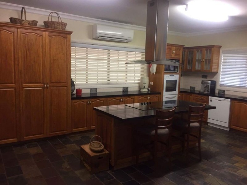 92 Chinamans Lane, Moree NSW 2400