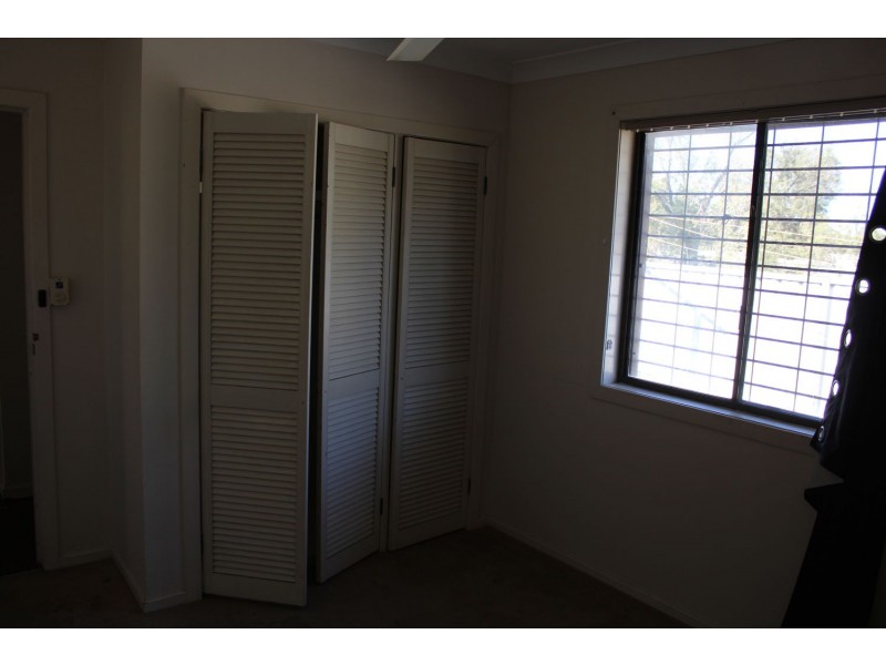 2/4 Anne Street, Moree NSW 2400