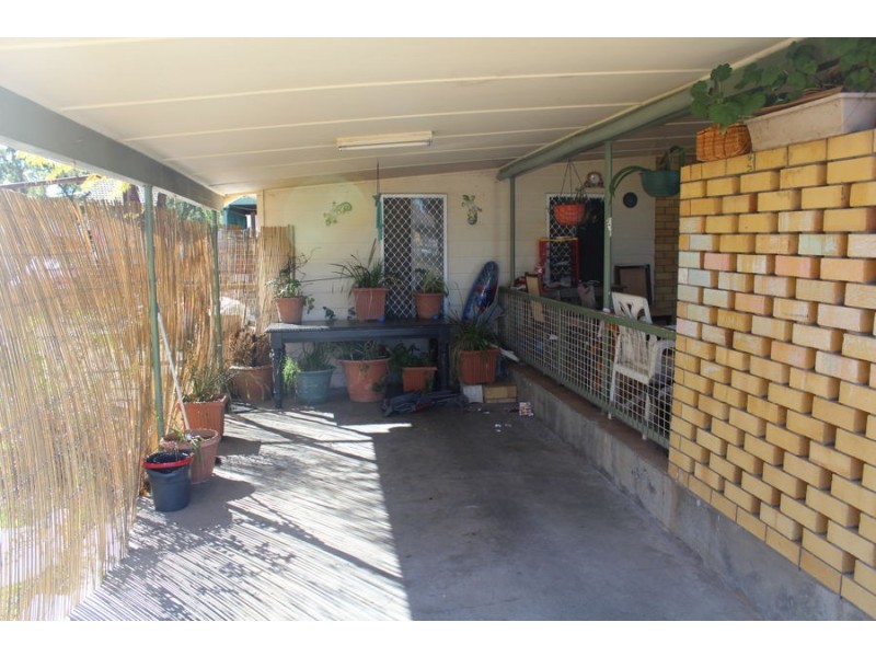 7 Warrina Crescent, Moree NSW 2400