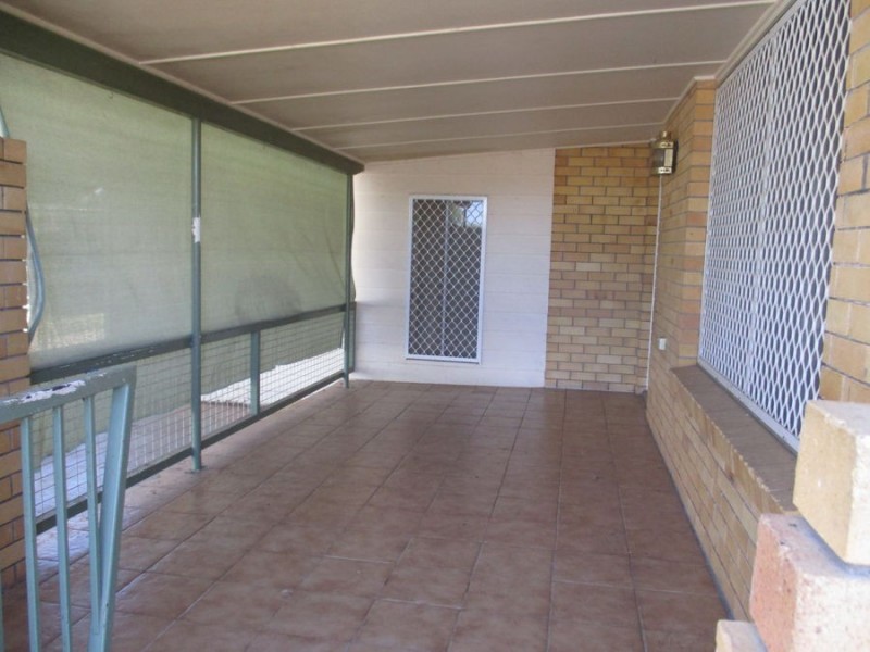 7 Warrina Crescent, Moree NSW 2400