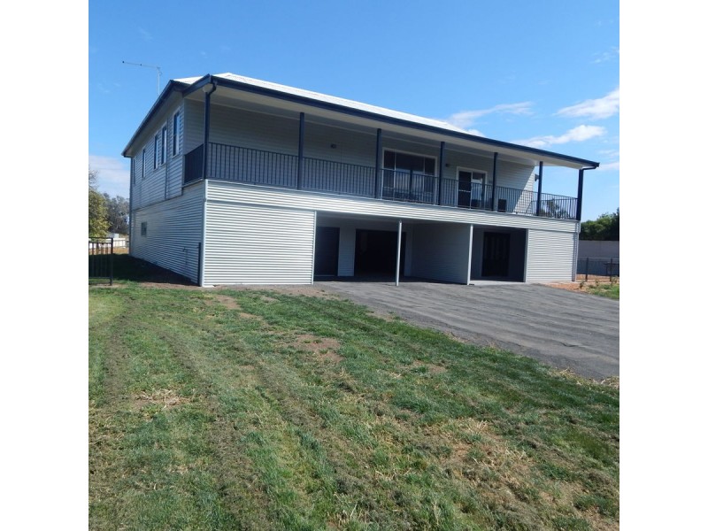 39 Kamilaroi Drive, Moree NSW 2400