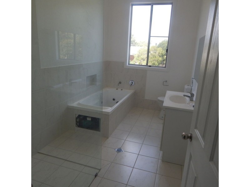 39 Kamilaroi Drive, Moree NSW 2400