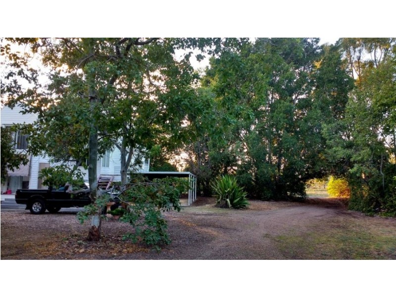 9 Sunnyside Road, Moree NSW 2400