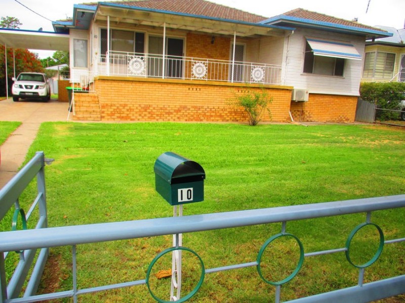 10 Mackenzie Street, Moree NSW 2400