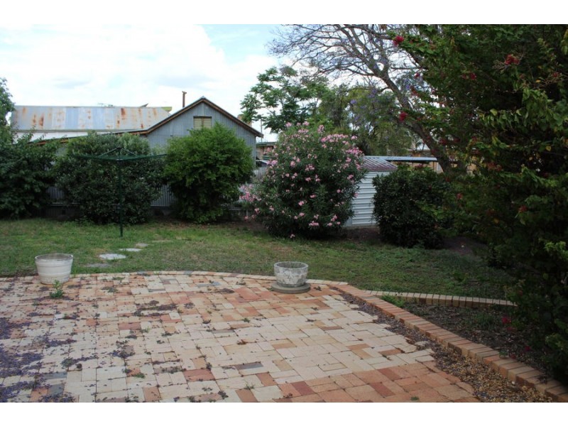 90 Edward Street, Moree NSW 2400