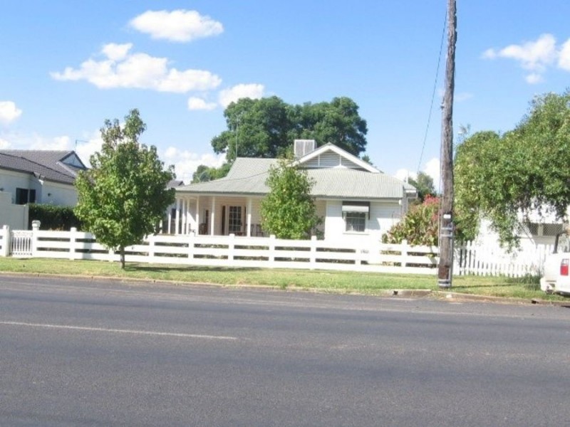 84 Edward Street, Moree NSW 2400