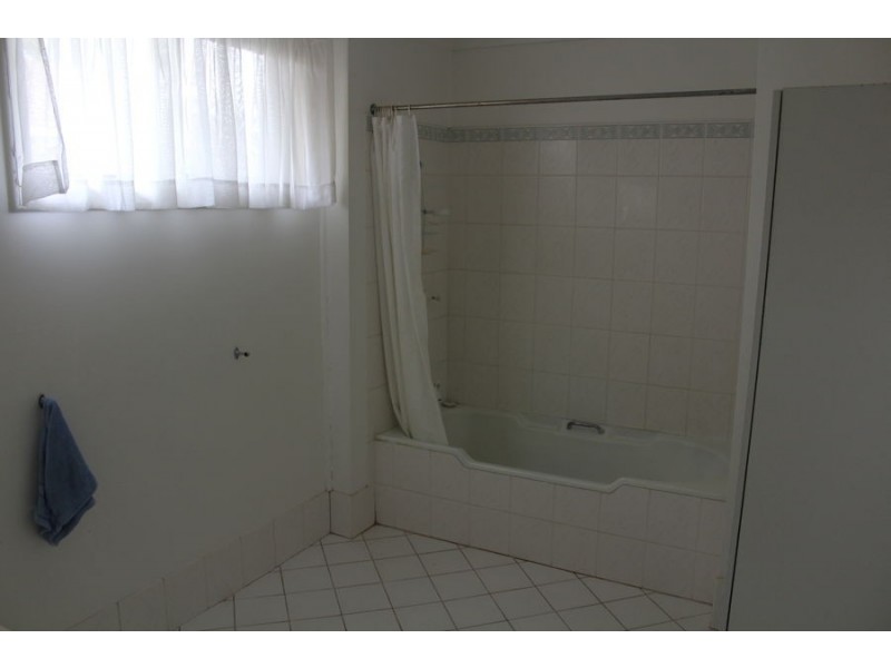 301 Edward Street, Moree NSW 2400