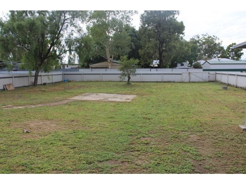 332 Chester Street, Moree NSW 2400
