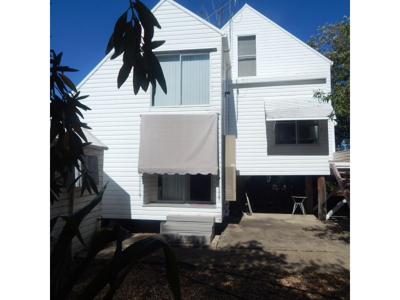 9 Sunnyside Road, Moree NSW 2400