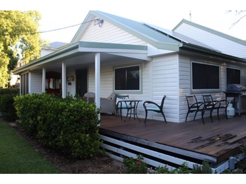 21 Edward Street, Moree NSW 2400