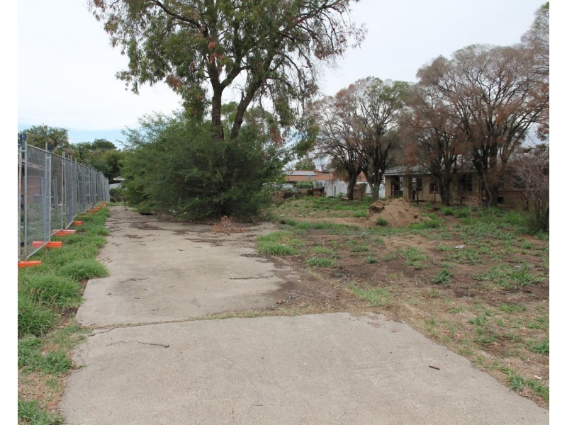 78 Jones Avenue, Moree NSW 2400