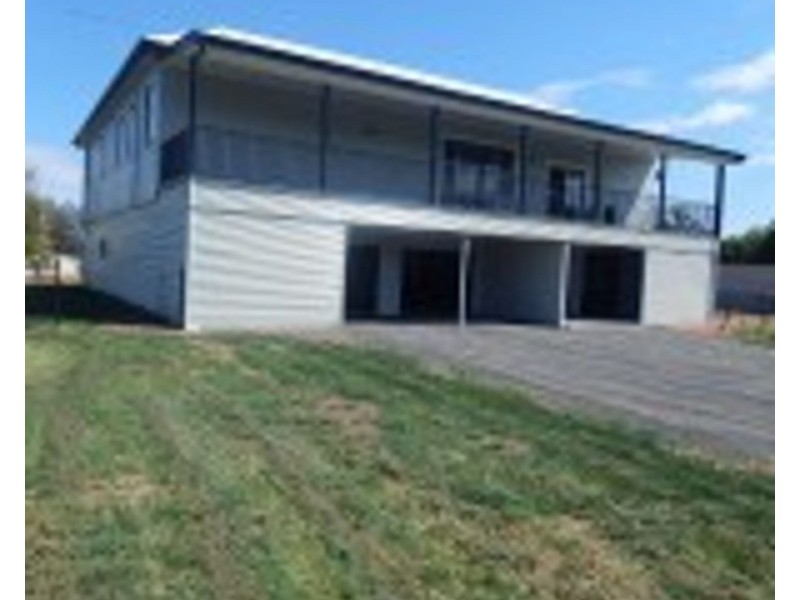39 Kamilaroi Drive, Moree NSW 2400